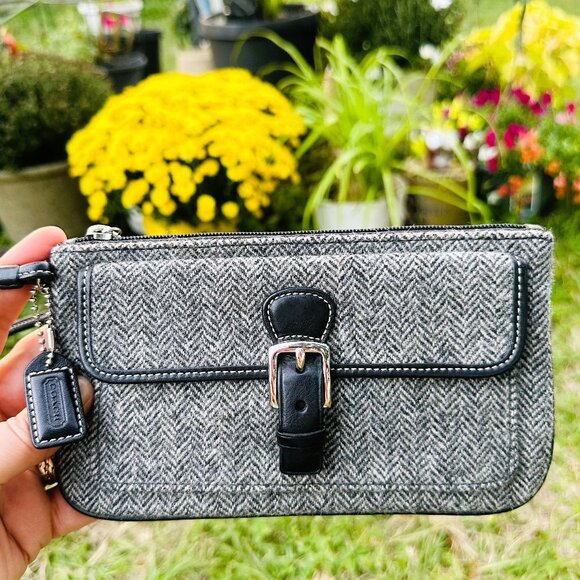 Coach Handbags - Vintage Coach Coach Herringbone Woolen Tweed Clutch Wristlet Black and White